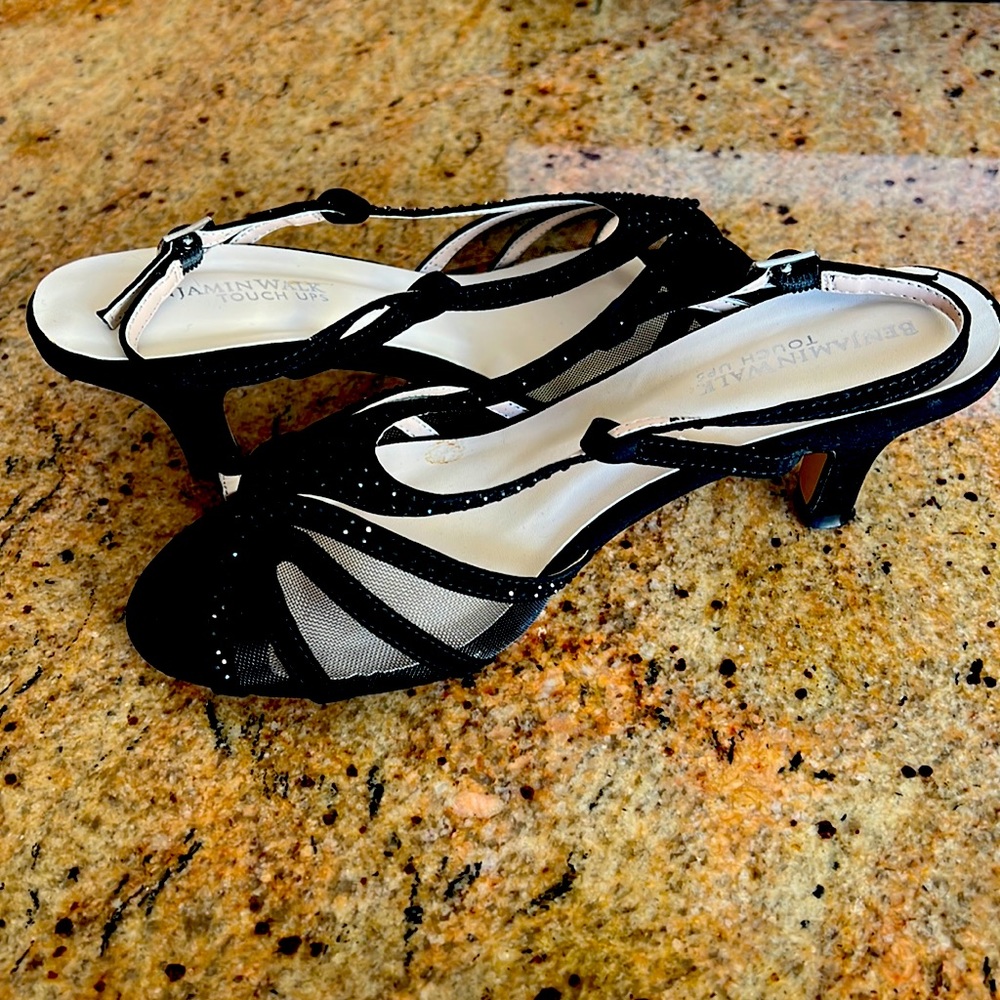 Open Toe 6W dressy low heel shoes